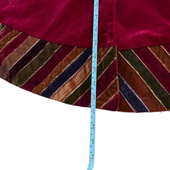 Christmas Tree Skirt Red Burgundy Red Velveteen‎ Colorful Exterior Holiday Decor - Picture 7 of 7